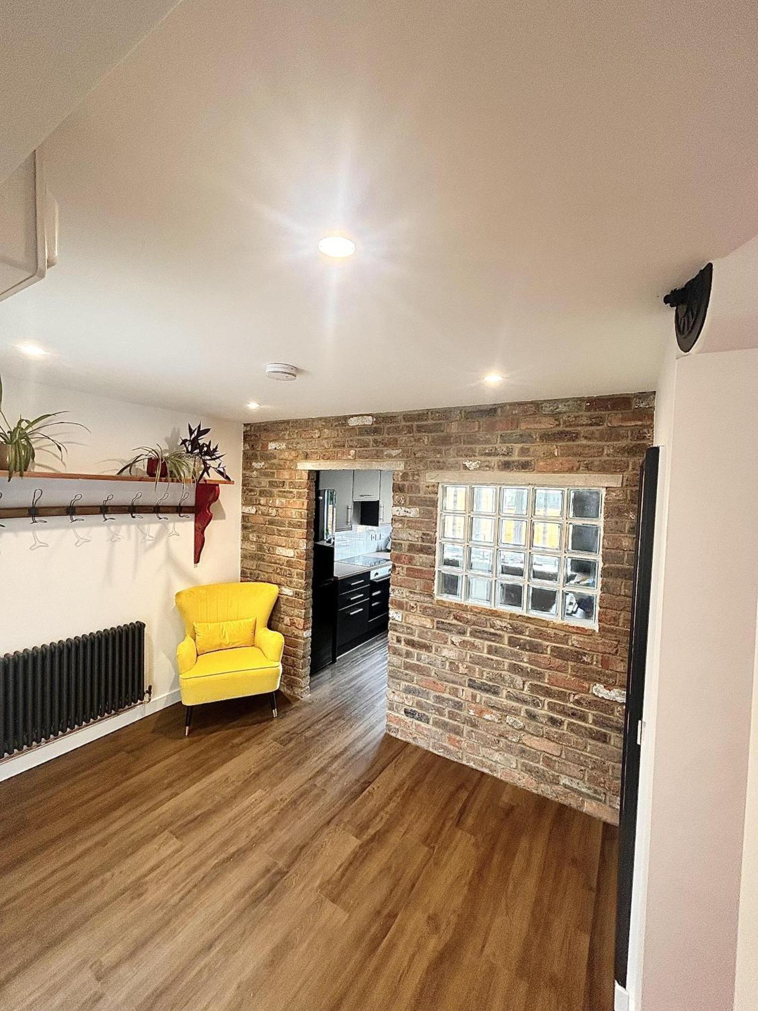 Oasis - 4 Bedroom House Holiday home *