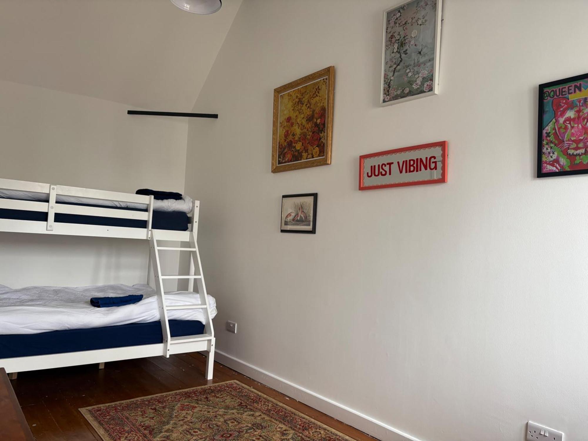 Holiday home Oasis - 4 Bedroom House