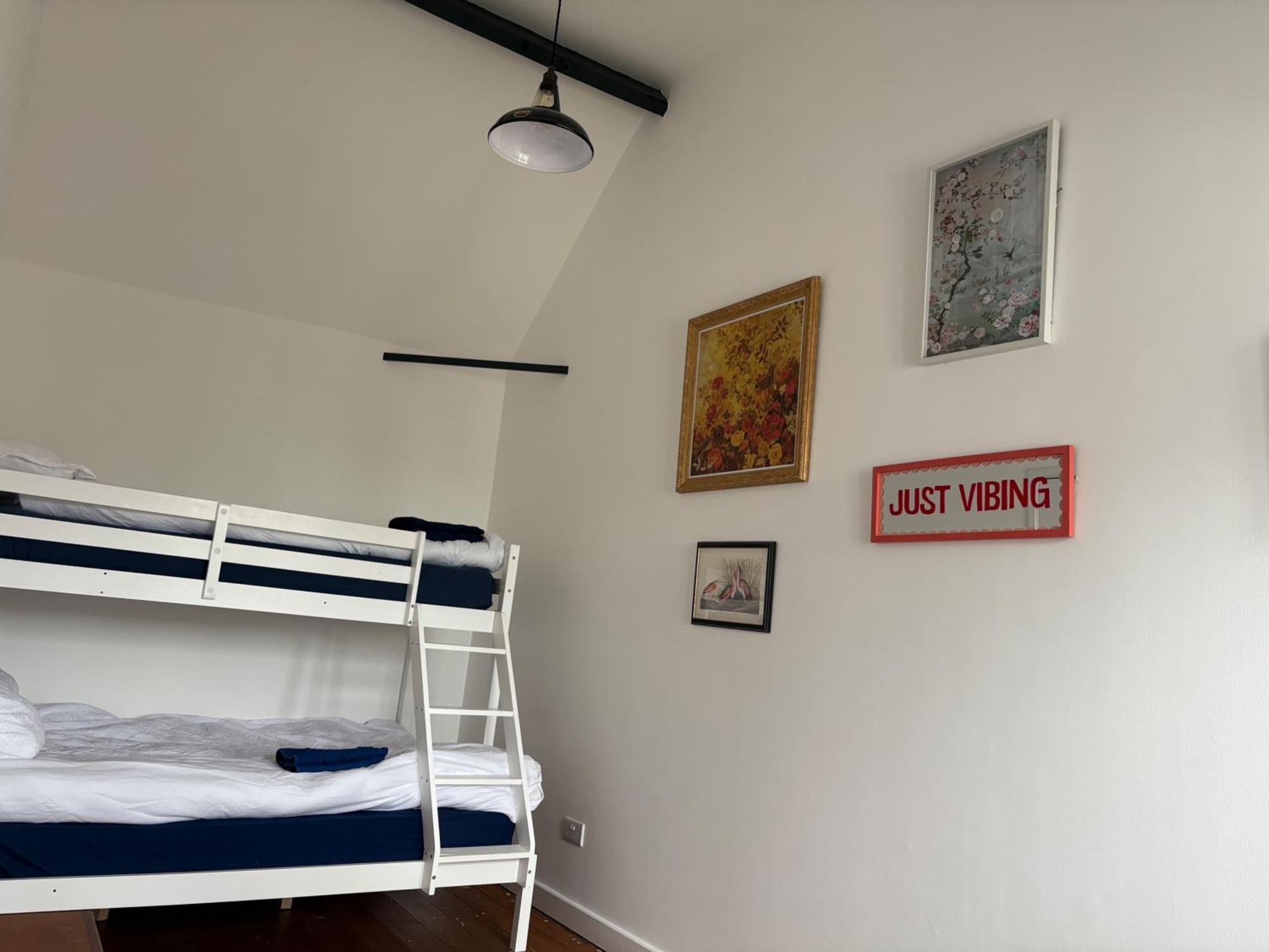Oasis - 4 Bedroom House *